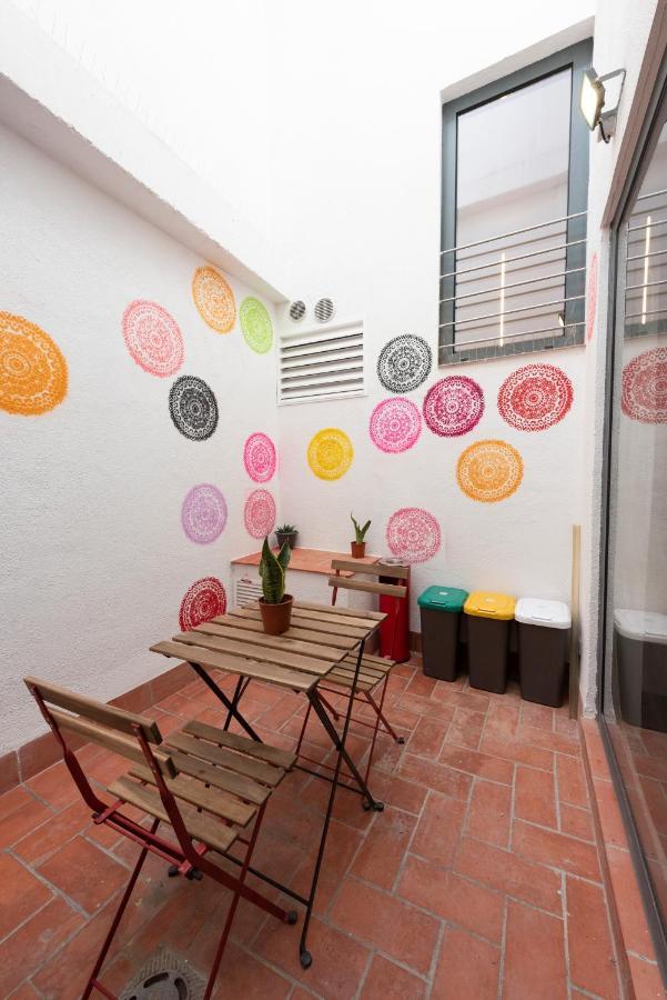 Hostelle - Women Only Hostel Barcelona Exteriör bild